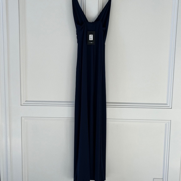 Fashion Nova High Street Maxi Dress - Navy - Picture 3 of 5